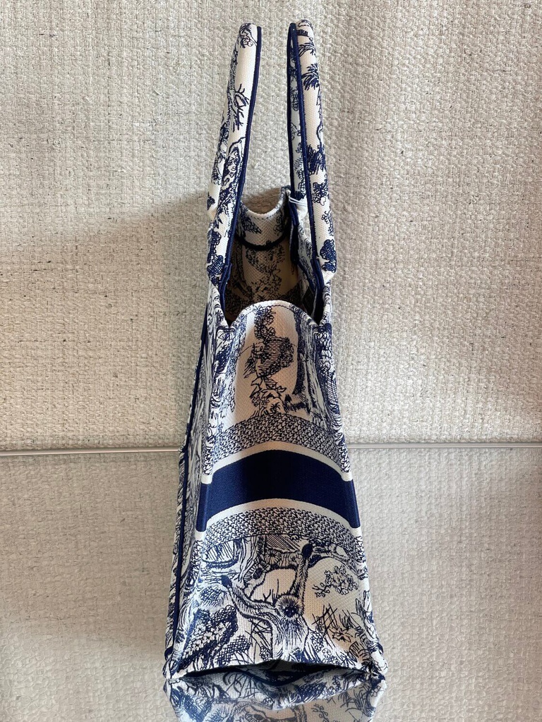 100 Original DIOR Book Tote Medium Blue Toile de Jouy Embroidery